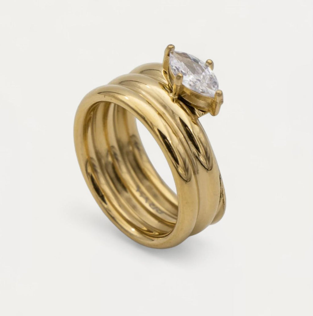Noor Line Ring