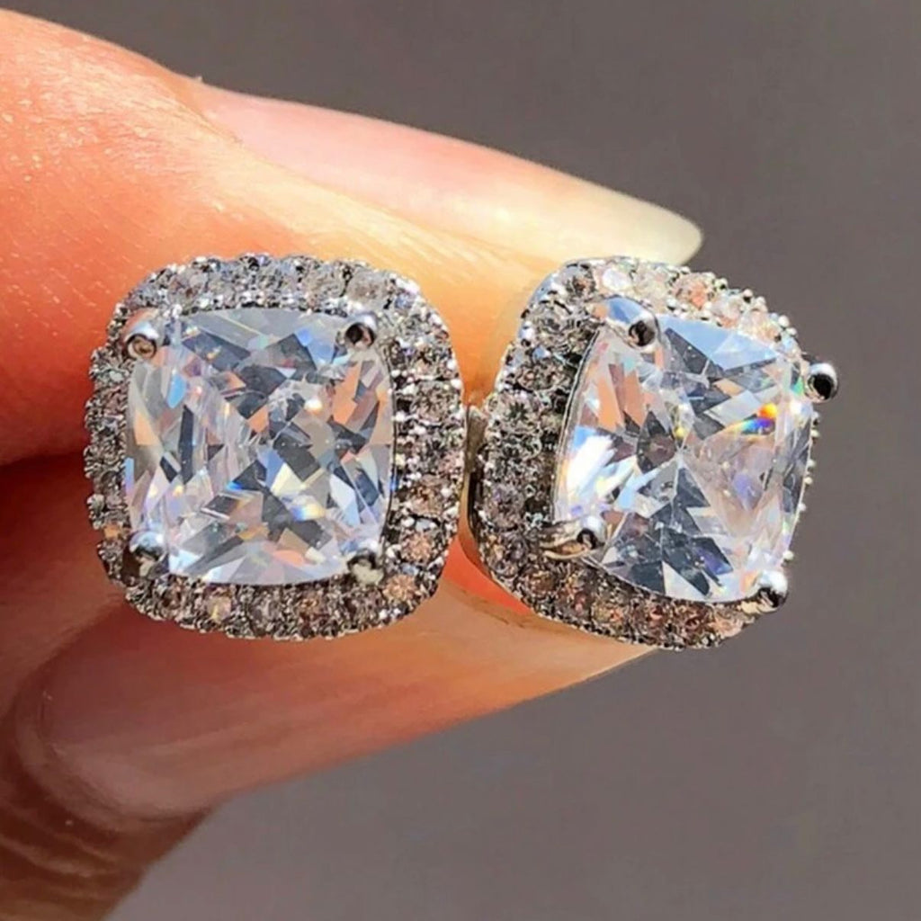 Valisse Studs