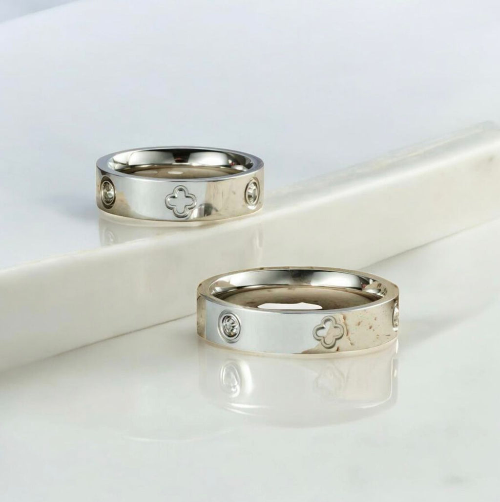 Fortuna Clover Ring