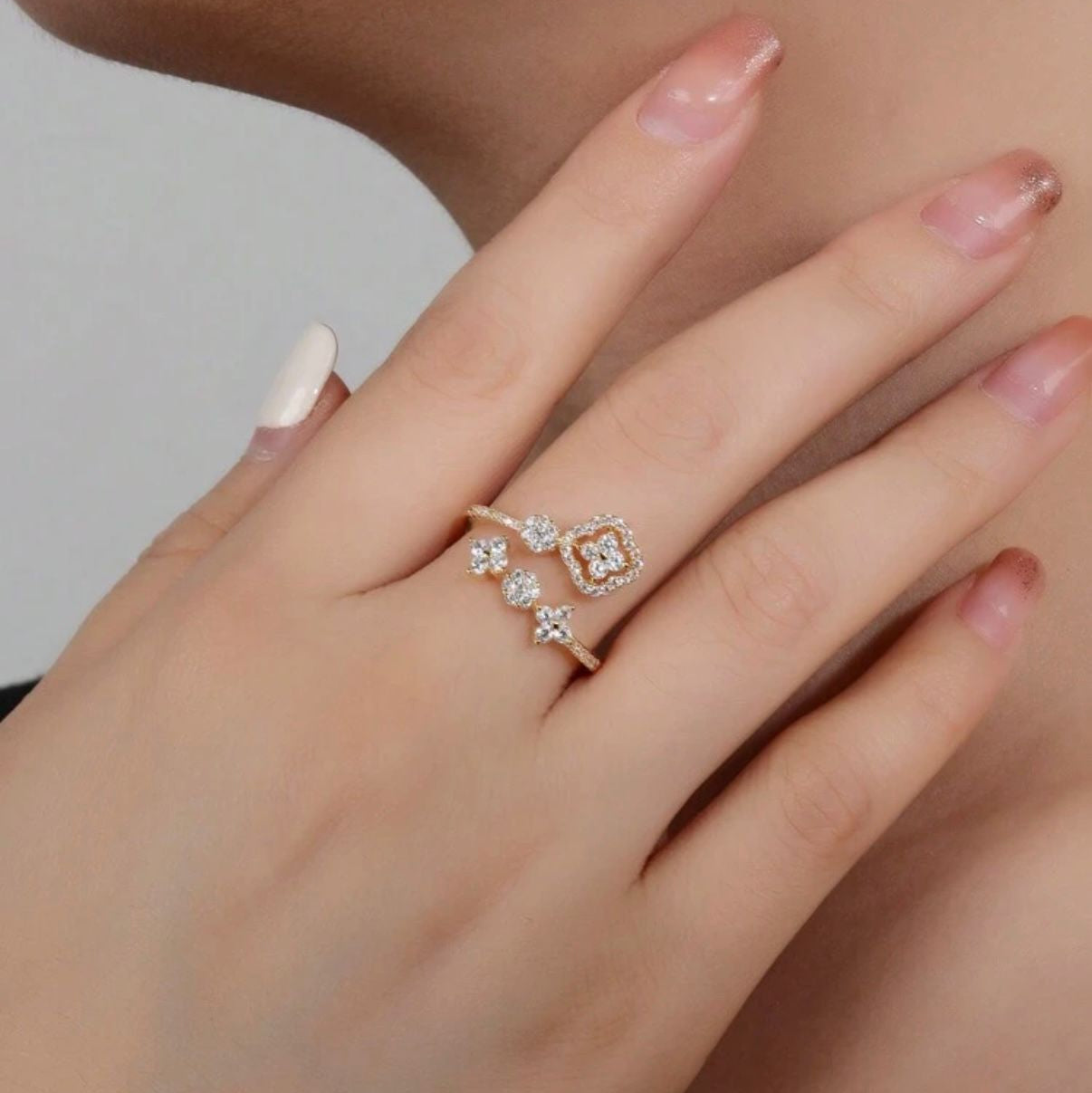 Auri Ring