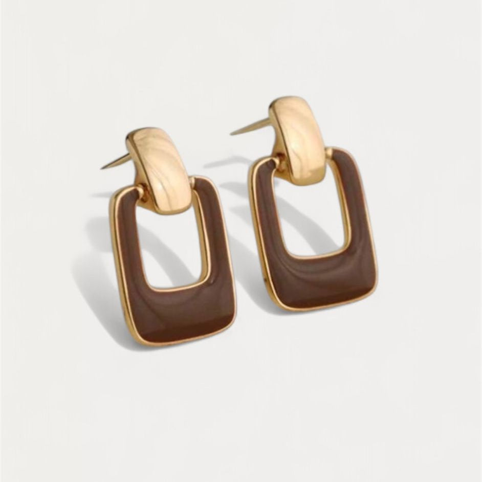 Brun Earrings