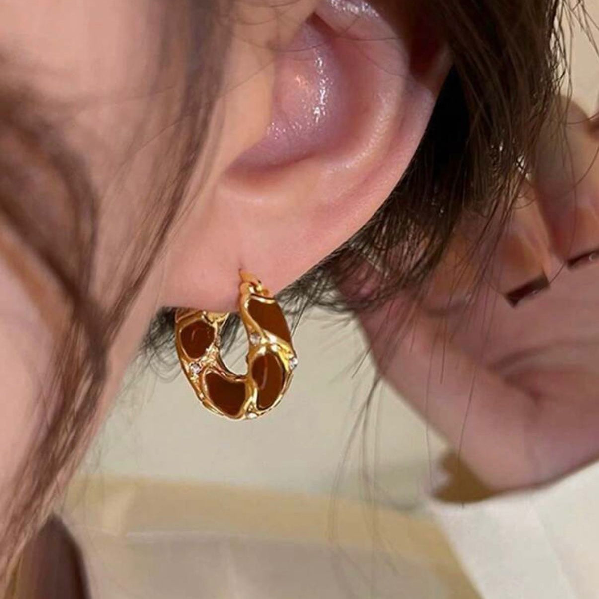 Aveline Hoop Earrings