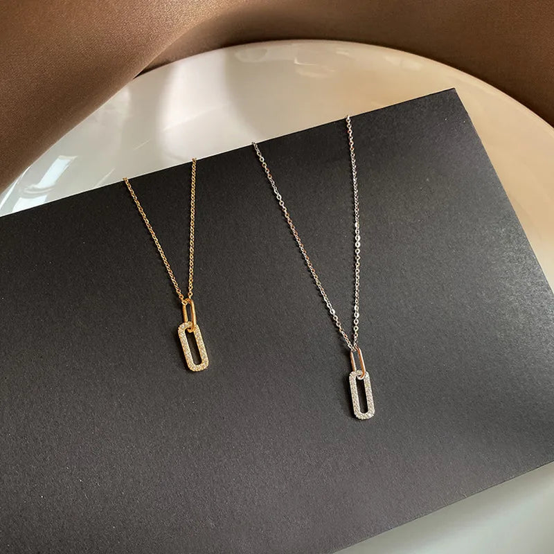 Seren Pendant Necklace