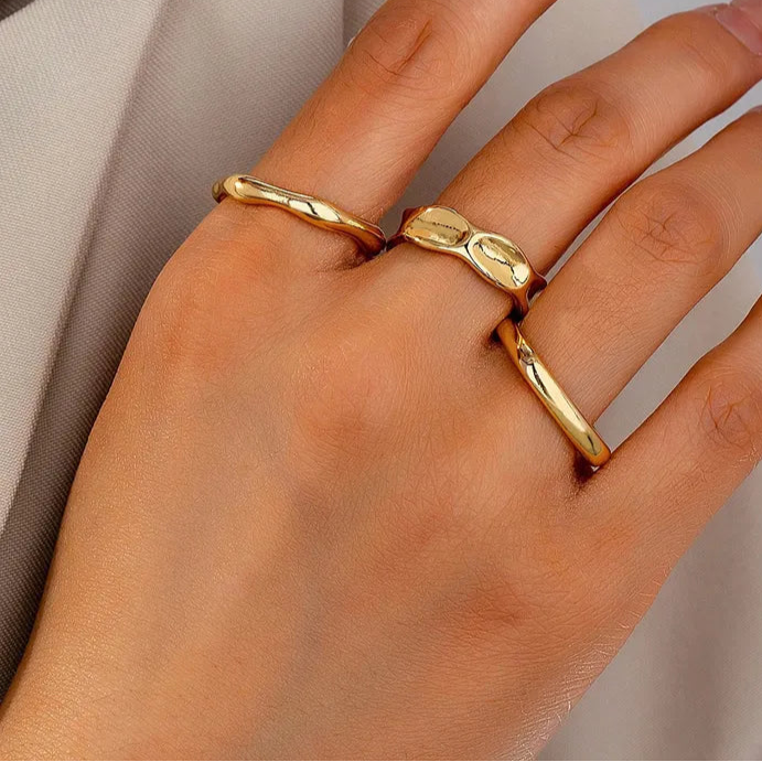 Aveline Ring Set