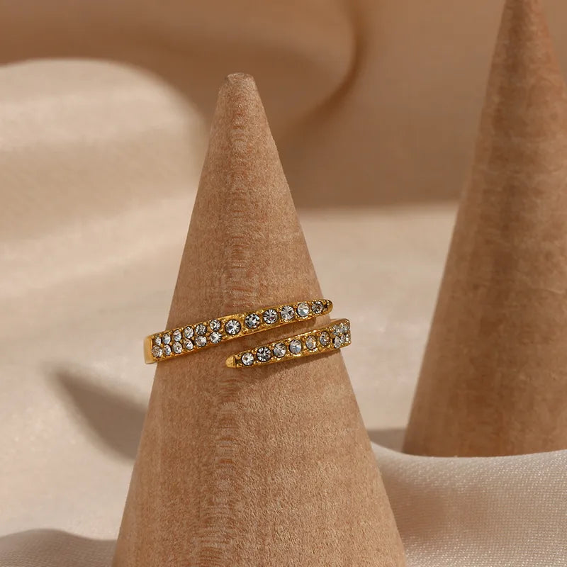 Anna Adjustable Ring