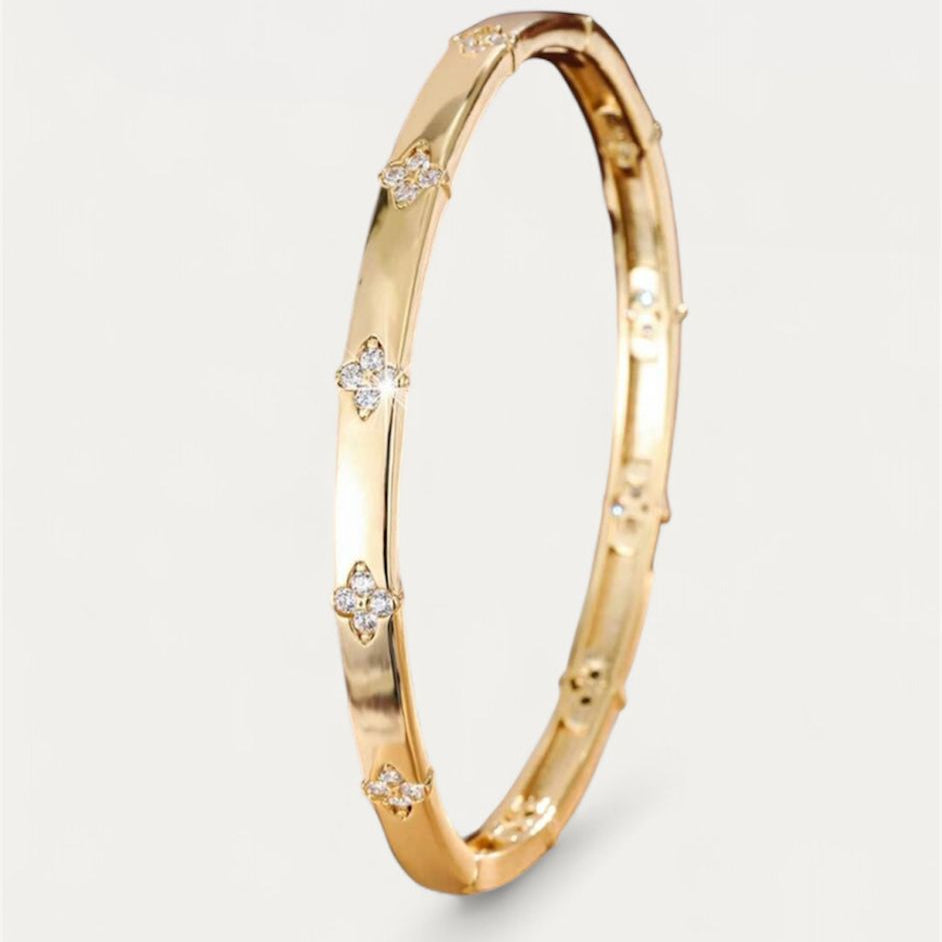 Lyra Clover Bracelet