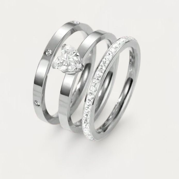 Liora Heart Ring Set